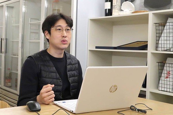 Shim explains Paradis and its meal kits / source=IT dongA