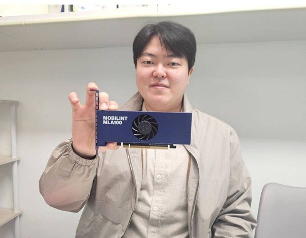Cho introducing the MOBILINT MLA100 NPU to be installed in the XDN-E100 Mini Server / source=IT dongA