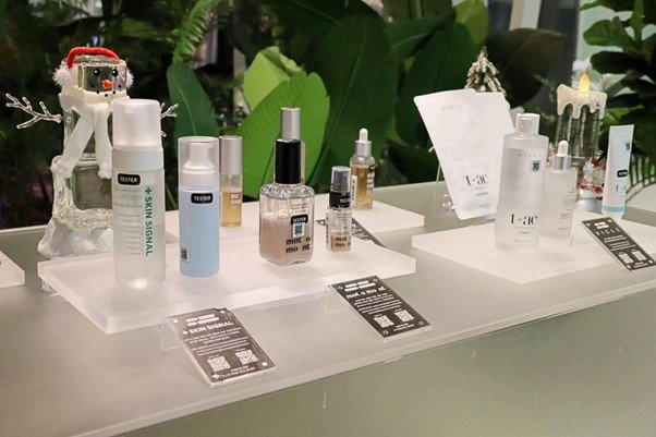 Products from Seoul-based SME beauty brands are exhibited at B the B / Source = IT dongA