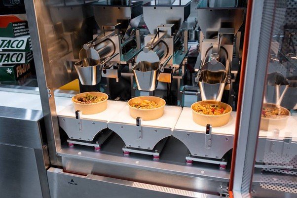 The RONIKAI Dispenser CUBE is completing a fajita menu for SEULTACO / Source=RONIK