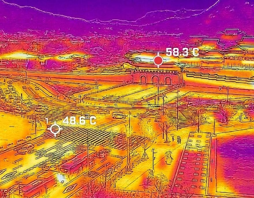 Seoul issues highest heat alert amid extreme temperatures