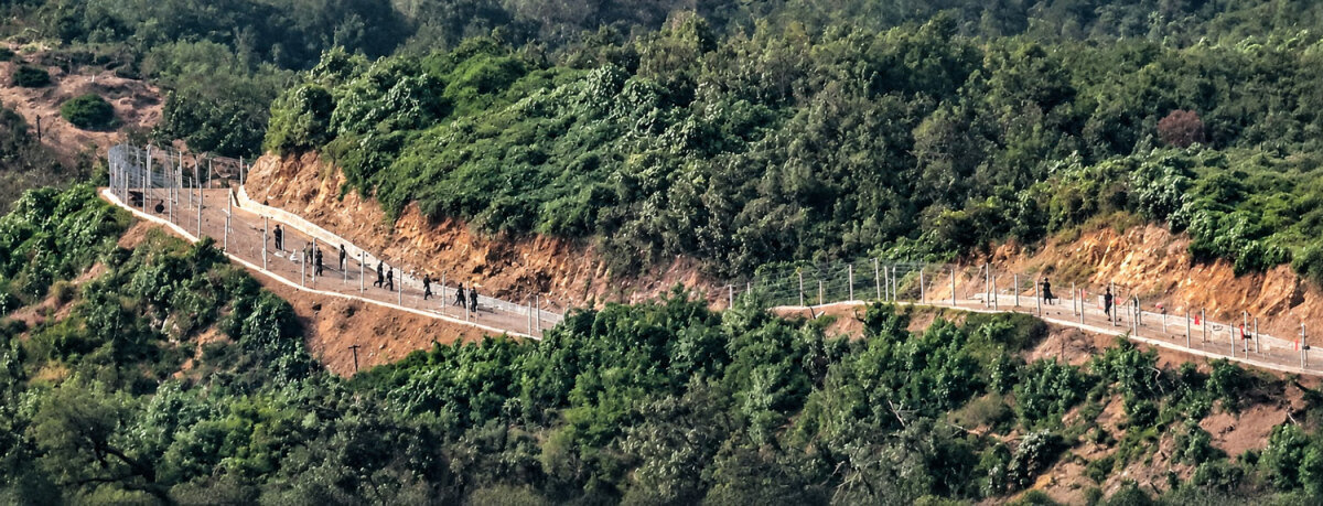 North Korea must answer for DMZ mine blast - 동아일보