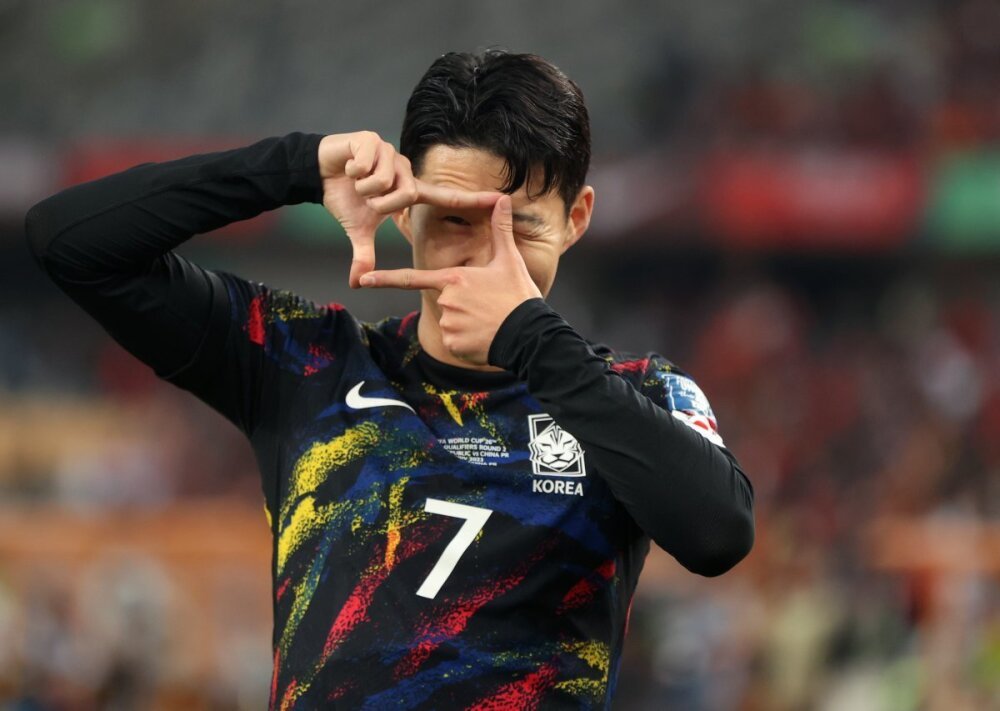 孫興民がインスタに感謝のことば、「ファンの応援で今年も幸せでした