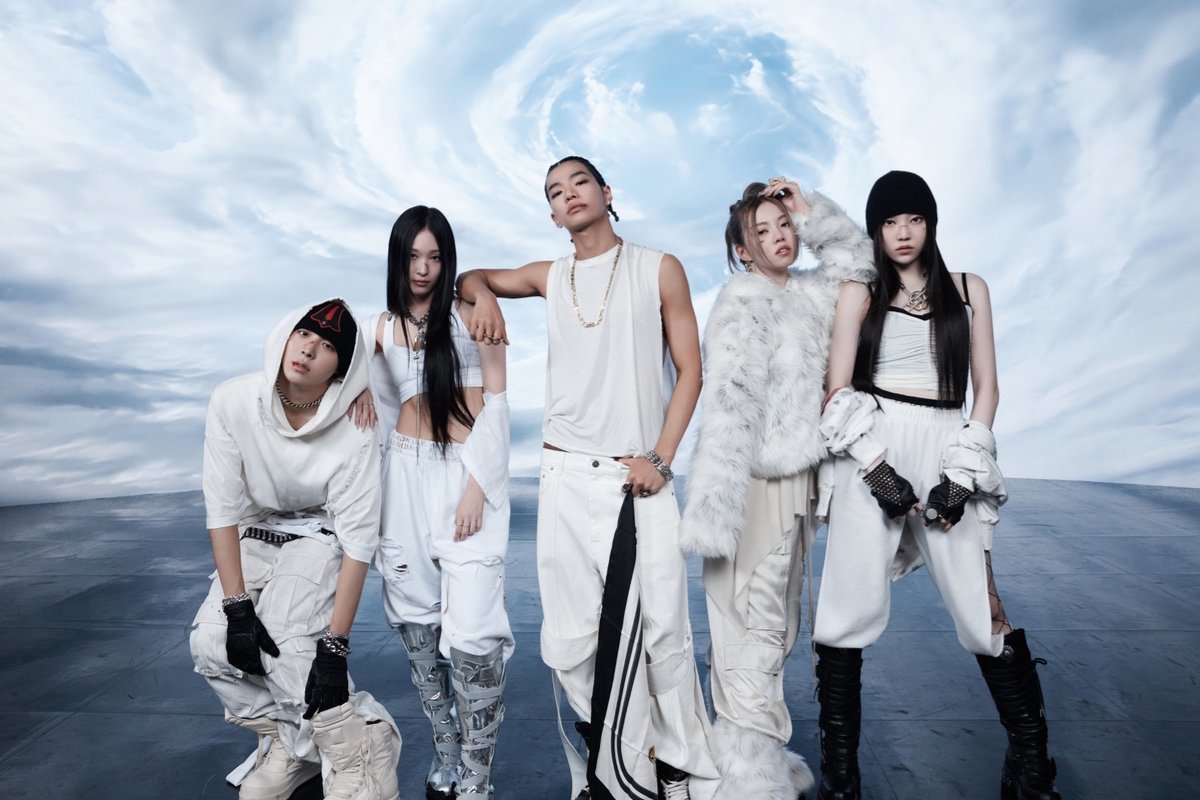 TEDDYが手がけた男女混合グループ「ALLDAY PROJECT」、K-POPを揺るがす