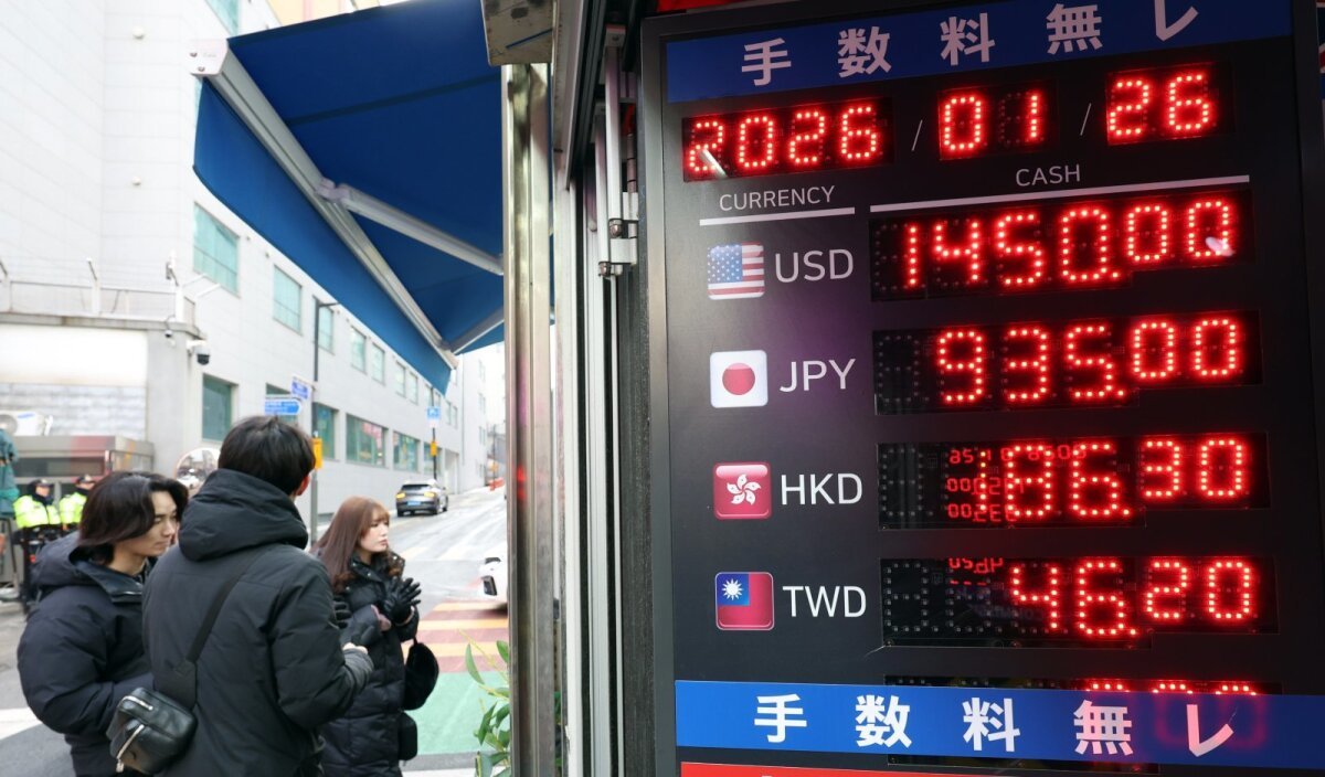 対ドルウォン相場、円高に連動し１ドル＝１４３０ウォン台 | 東亜日報