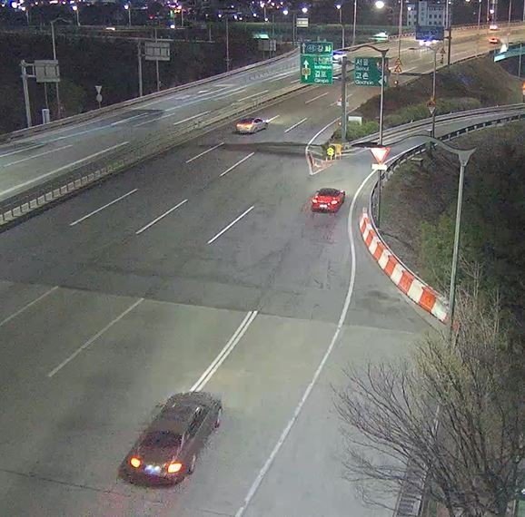 중고 벤틀리-포르쉐 고의로 쾅, 6500만원 보험사기