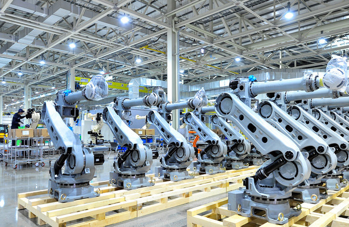 대구 소재 국내 최대 로봇업체인 현대로보틱스 공장 내부.
