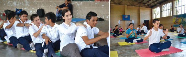 엘살바도르 산살바도르의 호아킨 로데스노 학교 학생들이 뇌교육 수업과 명상을 하고 있다.
