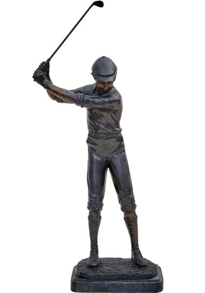 19세기 말 영국 골프의 우상이던 해리 바든의 어린 시절 모습으로 제작된 동상.