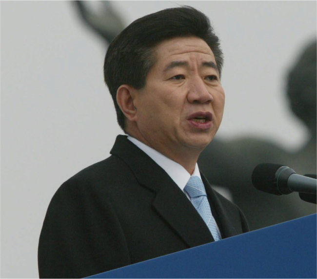 2003년 2월 25일 서울 여의도 국회에서 노무현 당시 대통령이 취임사를 하고 있다. [동아DB]