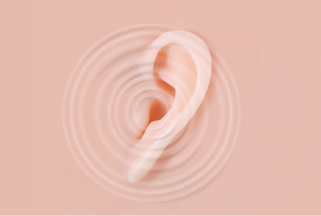 귀에서 계속 이상한 소리가 들리는 이명 증상은 삶의 질을 크게 떨어뜨린다. [GettyImage]