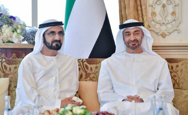 무함마드 빈 자이드 알 나하얀 아랍에미리트(UAE) 대통령 (오른쪽, 아부다비 국왕)과 무함마드 빈 라시드 알 막툼 부통령 겸 국무총리(두바이 국왕). [더내셔널]