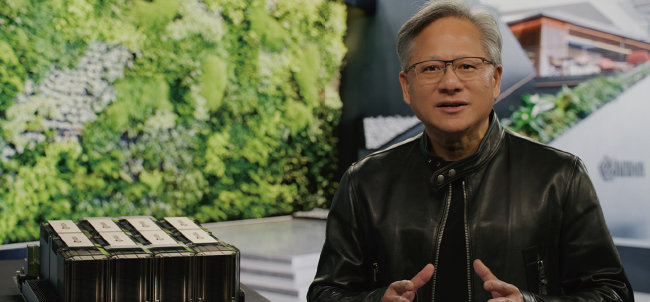 젠슨 황 엔비디아 최고경영자(CEO)가 3월 21일(현지시각) ‘엔비디아 GTC 2023’ 행사 키노트 발표자로 나섰다. [엔비디아]