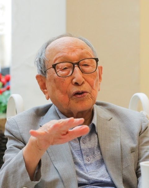 민생 휩쓴 계엄 발화자는 尹, 그렇게 만든 책임자는 이재명