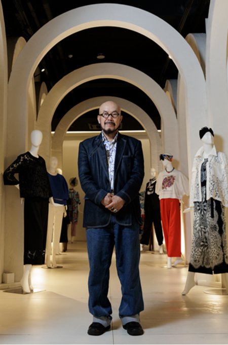 이상봉 디자이너는 “1%의 가능성만 있어도 도전하라”고 말한다. 조영철 기자