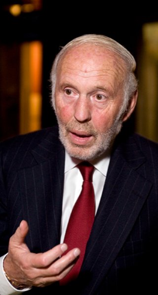 수학자이자 르네상스 테크놀로지의 창업자 제임스 사이먼스는 “수학은 현실에서 분명히 통한다”고 말했다. 르네상스 테크놀로지의 핵심인 메달리온 펀드는 1988~2018년 1000억 달러 이상을 벌어들였으며, 이 기간 연평균 수익률은 66%였다. Gettyimage