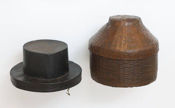 갓을 보관하는 갓집.