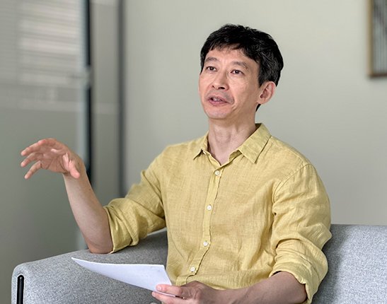 생존·번식 본능으로 보수와 진보의 뿌리를 설명하는 최정균 KAIST 교수. 과학과 사회를 잇는 시선으로 한국 정치 담론에 새로운 질문을 던진다. 지호영 기자