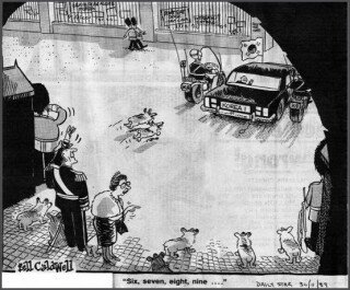 영국 엘리자베스 여왕이 남편인 필립 공과 함께 태극기를 매단 자동차를 배웅하면서 왕실에서 키우는 강아지들을 손가락으로 숫자를 세고 있는 모습을 그린 만평. 삼성화재