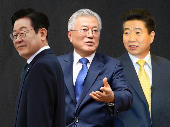 온라인 커뮤니티는 진보 진영을 중심으로 정치 무대에 본격적으로 들어섰다.  왼쪽부터  이재명 대통령과 문재인, 노무현 전 대통령. 동아DB