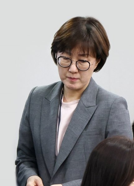 김현지 대통령비서실 제1부속실장이 10월 2일 서울 용산 대통령실 청사에서 열린 제12차 대통령 주재 수석보좌관회의에 참석하고 있다. 동아DB