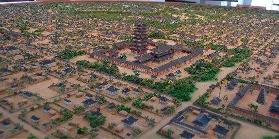 경주시 천궁동 경주타워 신라문화역사관에 복원한 8~9세기 신라왕궁모형. 동아DB