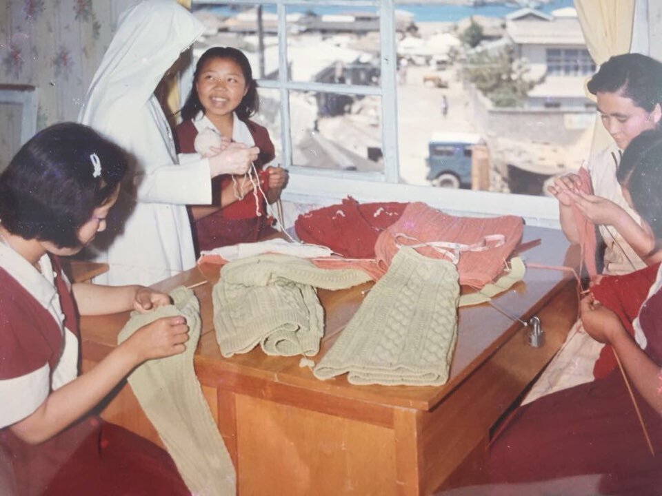 제주 여성들은 아일랜드에서 온 수녀에게 꽈배기, 다이아몬드 등 다채로운 아란 무늬를 배웠다.  이시돌농촌산업개발협회