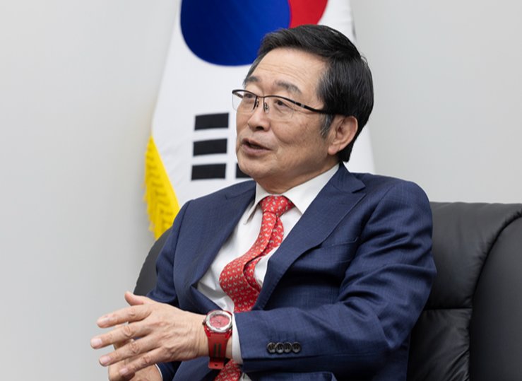 백승주 전쟁기념사업회장은 “한중 정상회담을 통해 북핵 문제, 서해안 구조물, 한한령(한류금지령) 해제 등 주요 현안에 대한 시진핑 중국 국가주석의 분명한 입장을 끌어내지 못한 것이 아쉽다”고 말했다. 지호영 기자