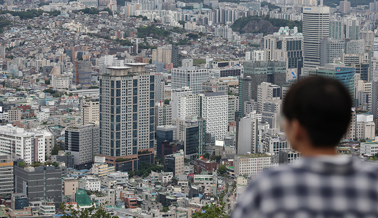 10월 9일 서울 남산에서 바라본 서울 아파트 단지. 동아DB