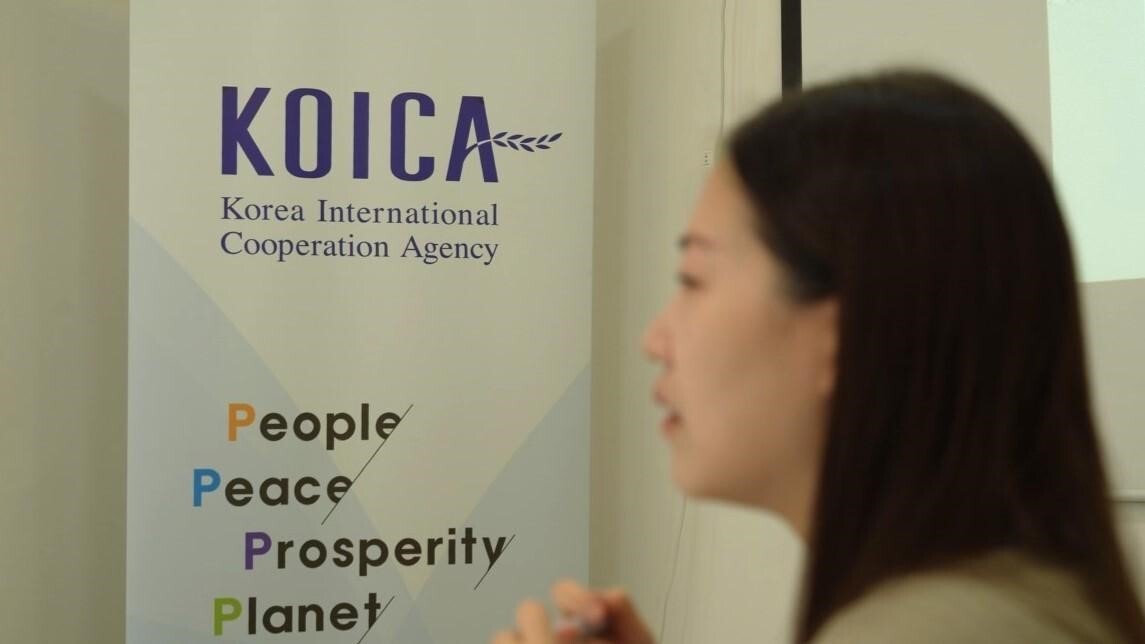 한국 정부는 2024년부터 중동 권역 분쟁 피해 이산 및 실족 가족 지원을 통한 평화 구축 사업을 본격화했다. 코이카는 사업이 현지에서 안정적으로 운영되도록 재정을 지원하고, ICRC와 공동으로 사업 성과를 관리한다. 암만=지희수 기자