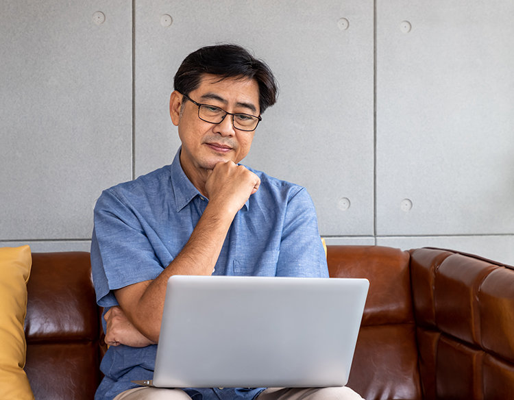 중장년 자기소개서는 ‘성격 장단점, 지원 동기 중심’으로 작성해선 안 된다, “나는 어떤 문제를 해결할 수 있는 전문가인가?”에 대한 정의를 명확히 내려야 한다. Gettyimage
