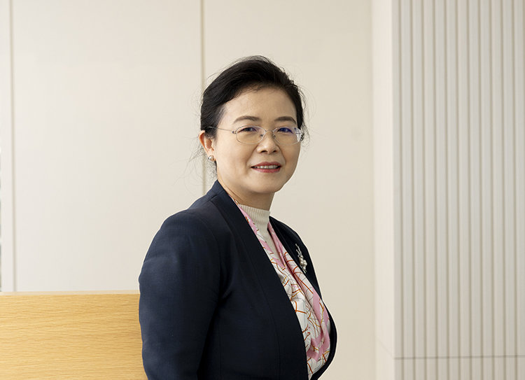 차진아 고려대 법학전문대학원 교수는 “헌법의 본질인 권력분립과 법치주의를 지키기 위해서는 정치적 종속의 위험성을 없애야 한다”고 강조했다. 지호영 기자 