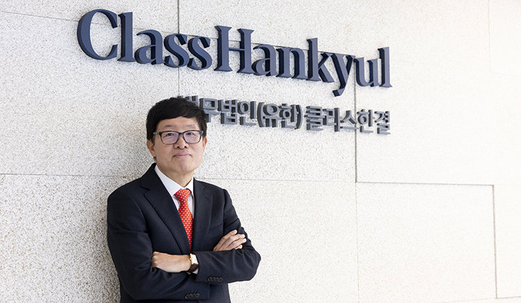 민 변호사는 “개혁의 최종 목표가 국민의 이익이 아니고, 정파적 이익이나 보복의 수단으로 변질될 때 결국 가장 피해를 보는 것은 국민”이라고 우려했다. 지호영 기자
