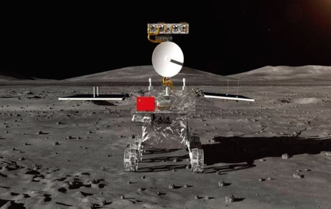 중국 국가항천국이 공개한, 달 뒷면에서 활동하게 될 창어 4호의 무인 로봇 탐사차 로버. [CNSA]