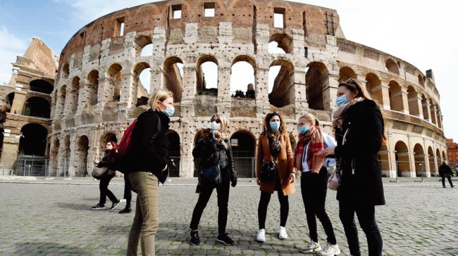 코로나19 확산으로 이탈리아 로마 콜로세움을 찾는 관광객이 대폭 줄어들었다. [ansa]