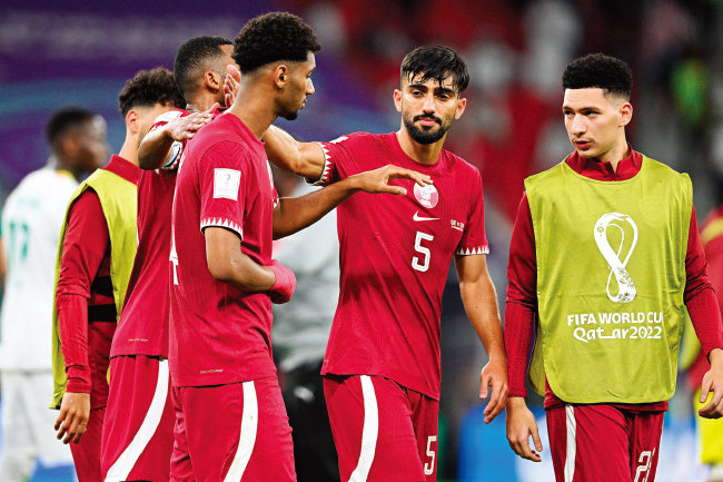 카타르 축구 국가대표팀은 11월 29일 네덜란드전에서 패하며 전패로 16강 진출이 좌절됐다. [GETTYIMAGES]