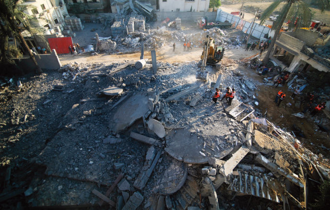 이스라엘군의 하마스 기습 공격에 대한 보복 공습으로 파괴된 가자지구. [뉴시스]