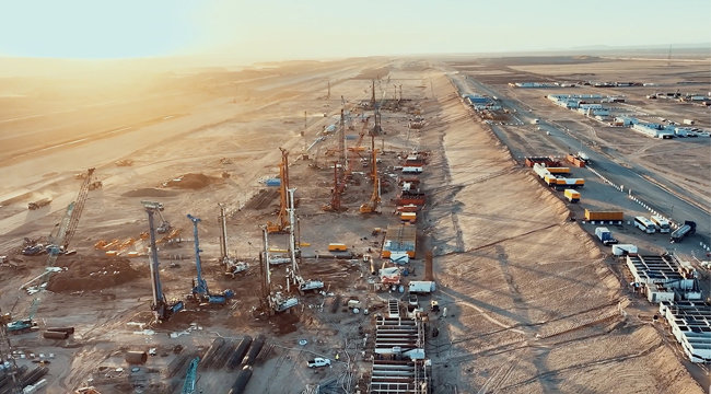 사우디아라비아의 네옴시티 프로젝트에서 터파기 공사가 진행되고 있다. [NEOM CITY]