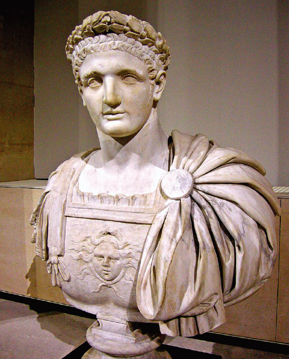 도미티아누스 로마 황제 조각상. [위키피디아]