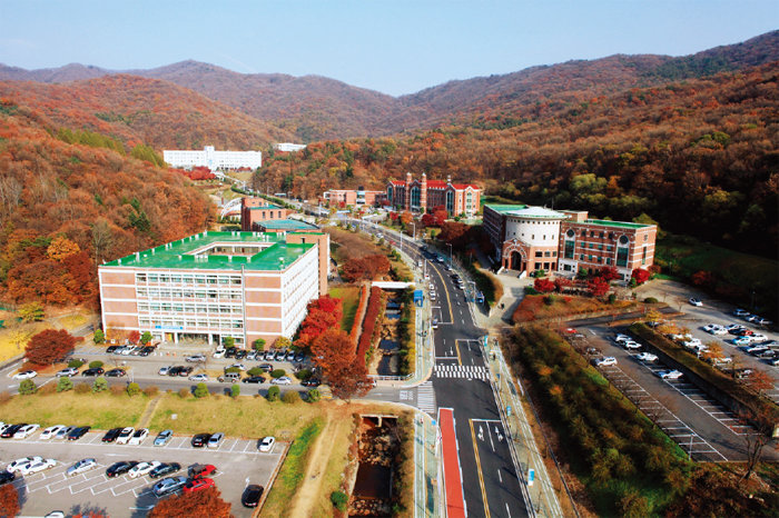 일제강점기 일본이 수도 후보로 주목한 경기 용인시 처인구 모현읍 관청마을 일대는 현재 한국외국어대 글로벌캠퍼스가 자리하고 있다. [한국외국어대 제공]