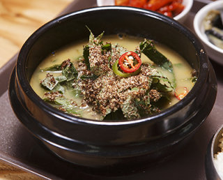 단백질과 비타민A, 불포화지방산이 풍부한 장어탕. GETITTYIMAGES