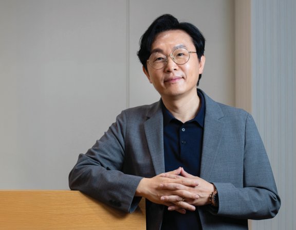 ‘결국 당신은 아파트를 사게 된다’ 저자 김경필. 조영철 기자