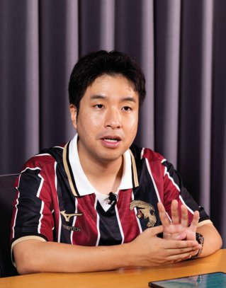 임형철 축구해설위원. 이상윤