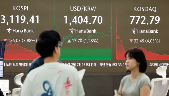 정부가 ‘2025 세제개편안’을 발표한 다음 날인 8월 1일 코스피는 3.88%, 코스닥은 4.03% 하락 마감했다. 뉴시스