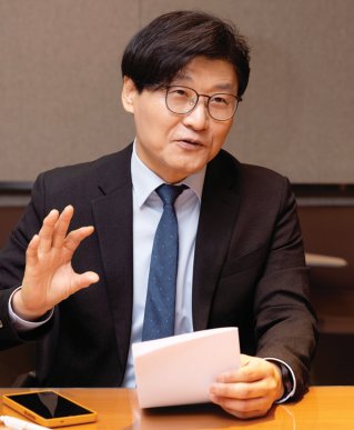 이승우 유진투자증권 리서치센터장. 이상윤 