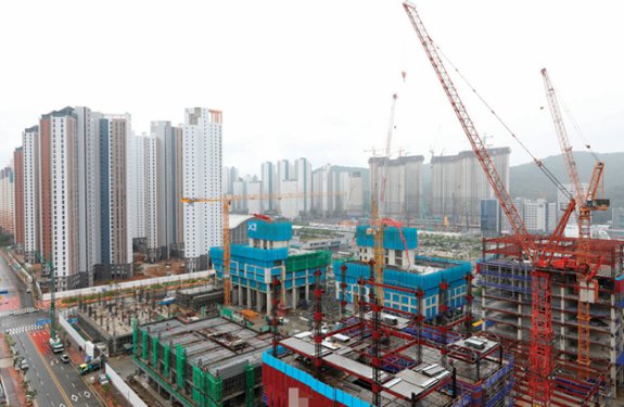 경기 광명 아파트 신축 현장. 뉴스1 