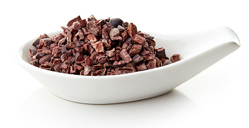 대표적 ‘로푸드(raw food)’인 카카오닙스. GETTYIMAGES