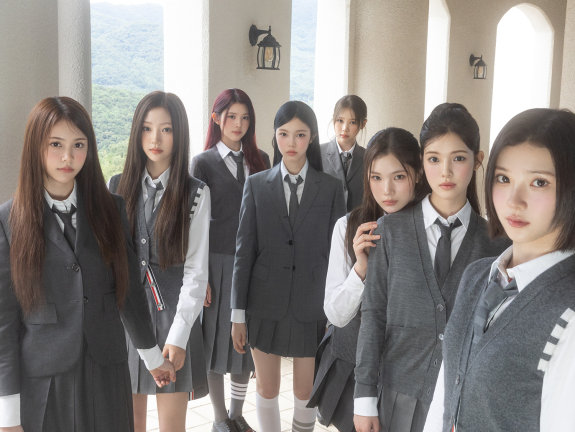 타이틀곡 ‘포커스(FOCUS)’ 등을 수록한 미니앨범 ‘포커스’를 발매한 그룹 ‘하츠투하츠’. SM엔터테인먼트 제공