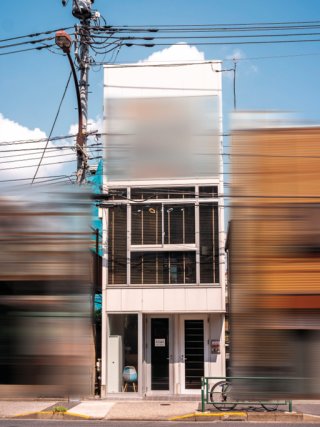 노 대표가 처음 샀던 도쿄 신주쿠 지역 건물을 팔고 매입한 스카이트리 인근 상업빌딩.  노윤정 제공