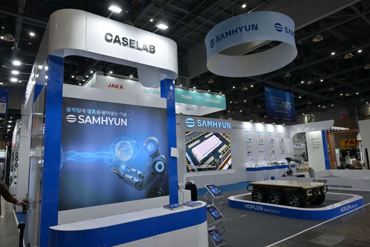 모션 컨트롤 기업 삼현이 11월 5일 경기 일산 킨텍스에서 열린 ‘2025 로보월드’ 행사장에 설치한 부스. 삼현 제공